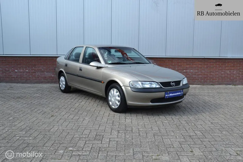 Opel Vectra (1996)