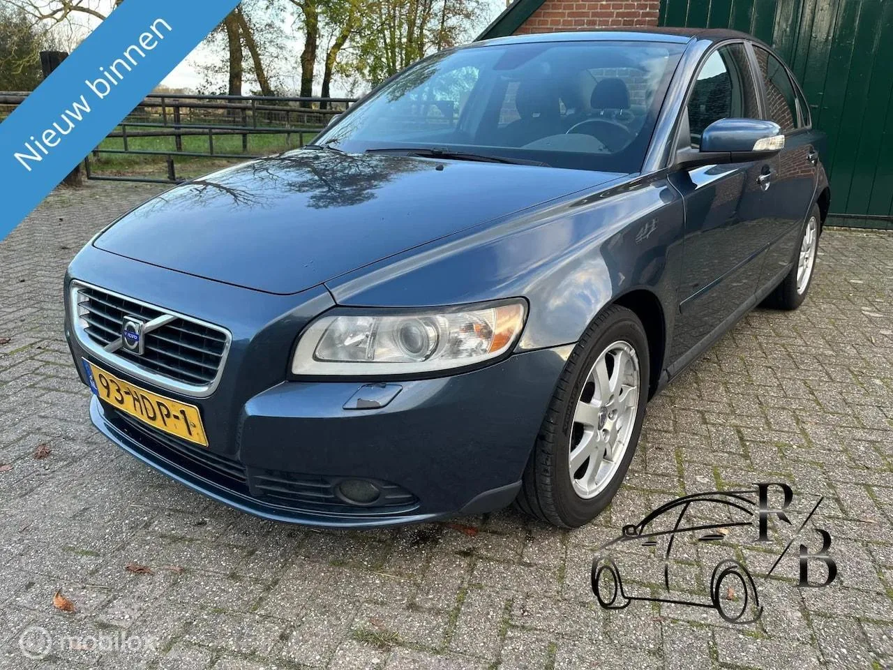 Volvo S40 (2009) — foto 1