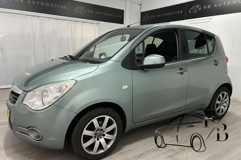 Opel Agila (2010)