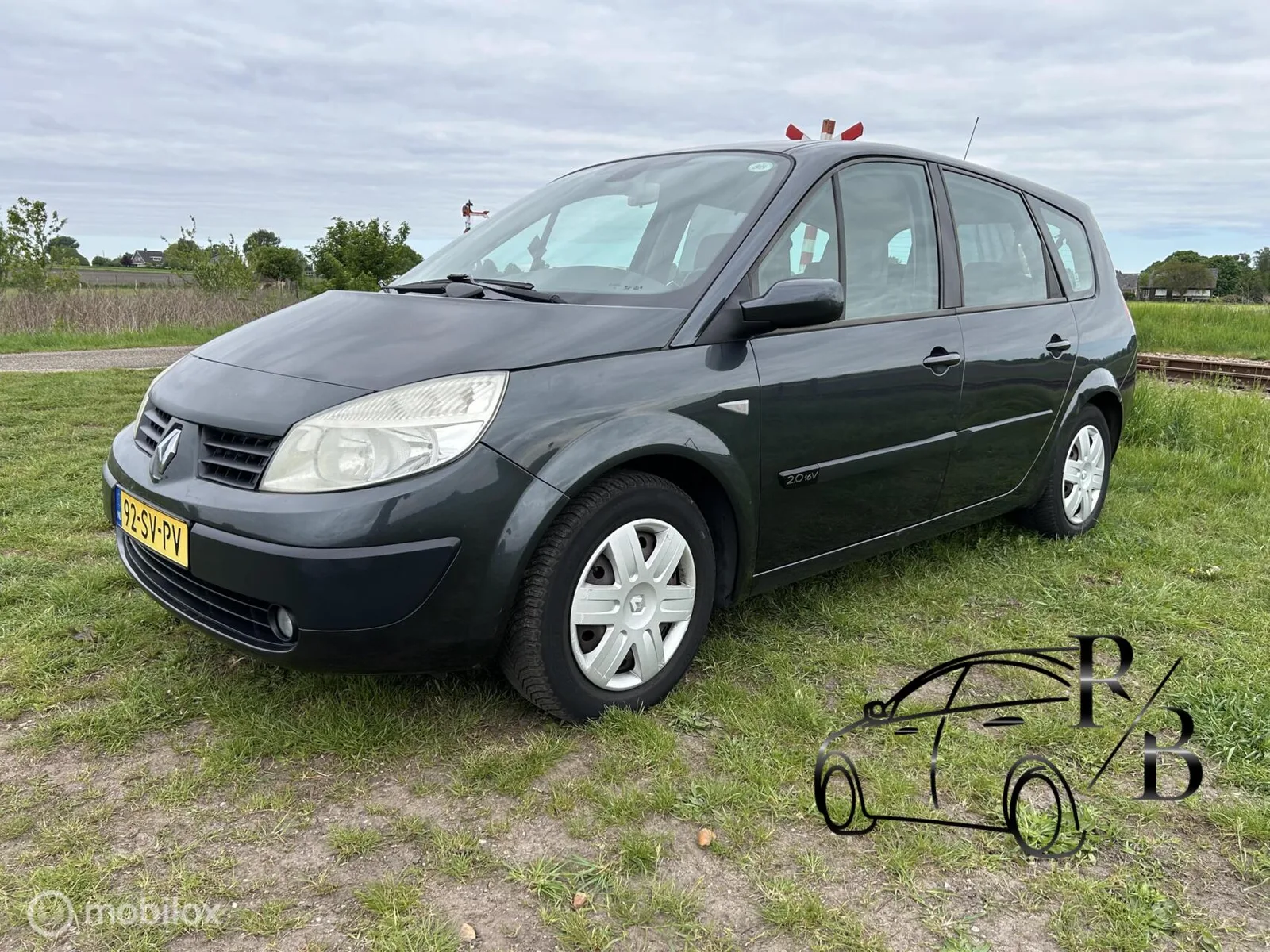 Renault Grand Scenic (2006) — foto 1