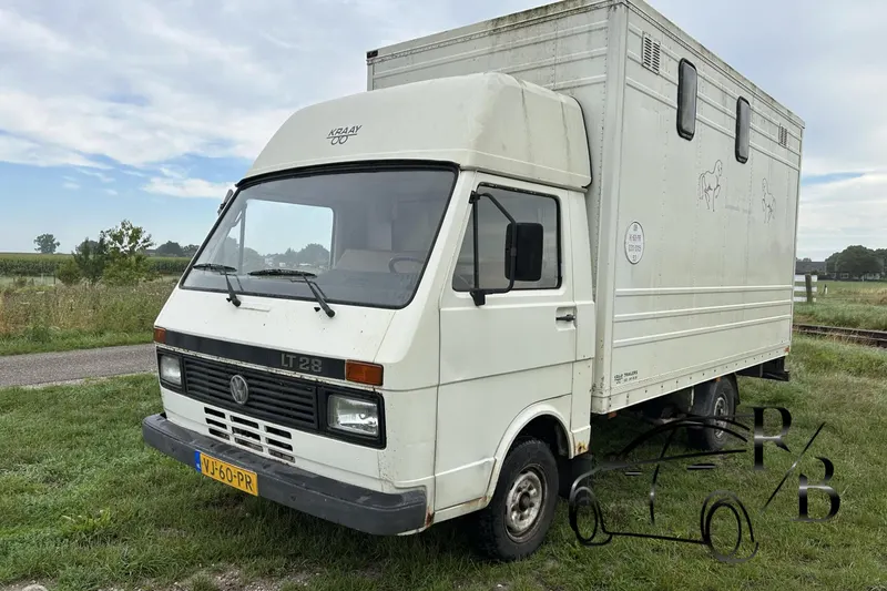 Volkswagen LT (1990)
