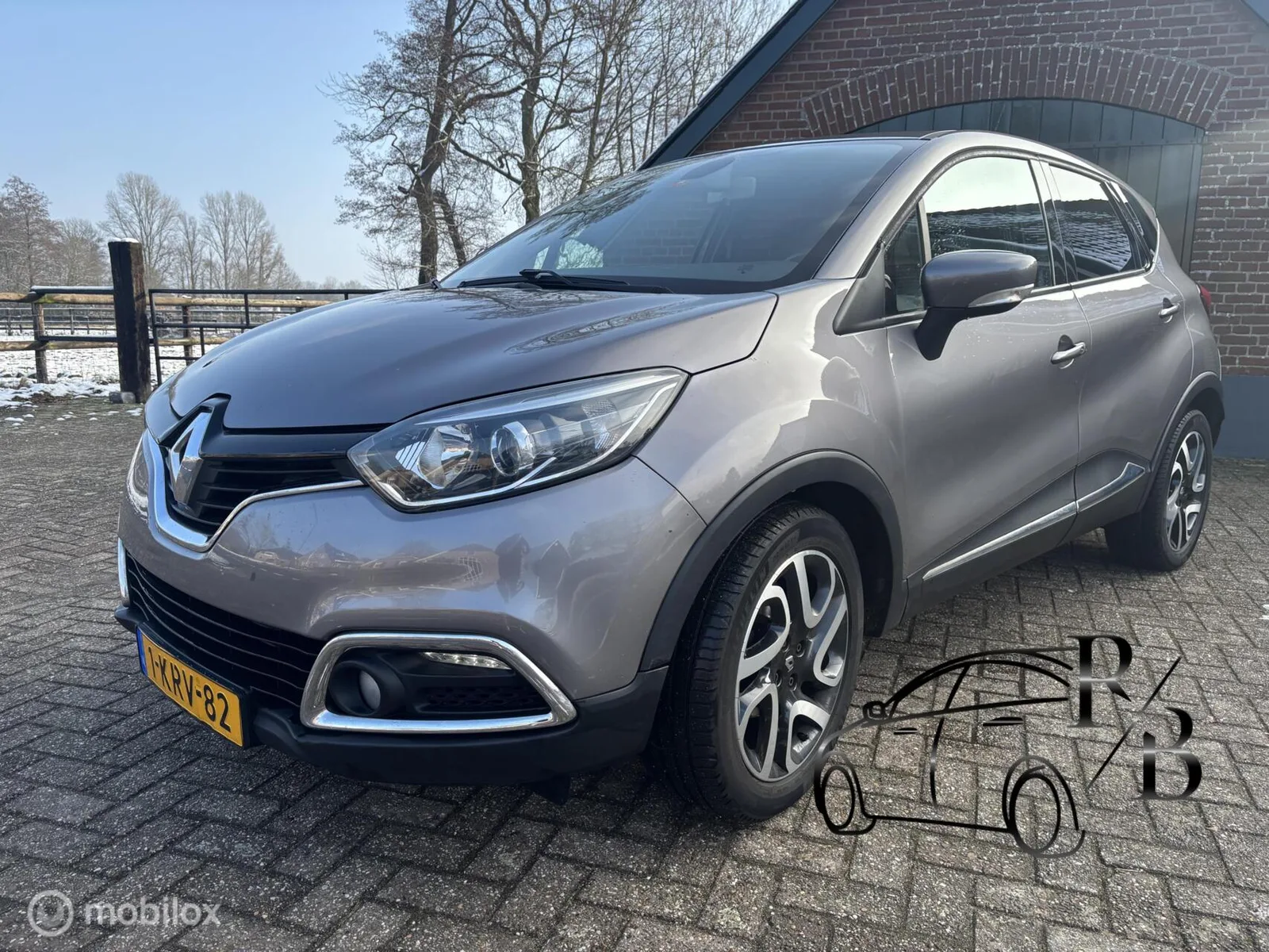 Renault Captur (2013) — foto 1
