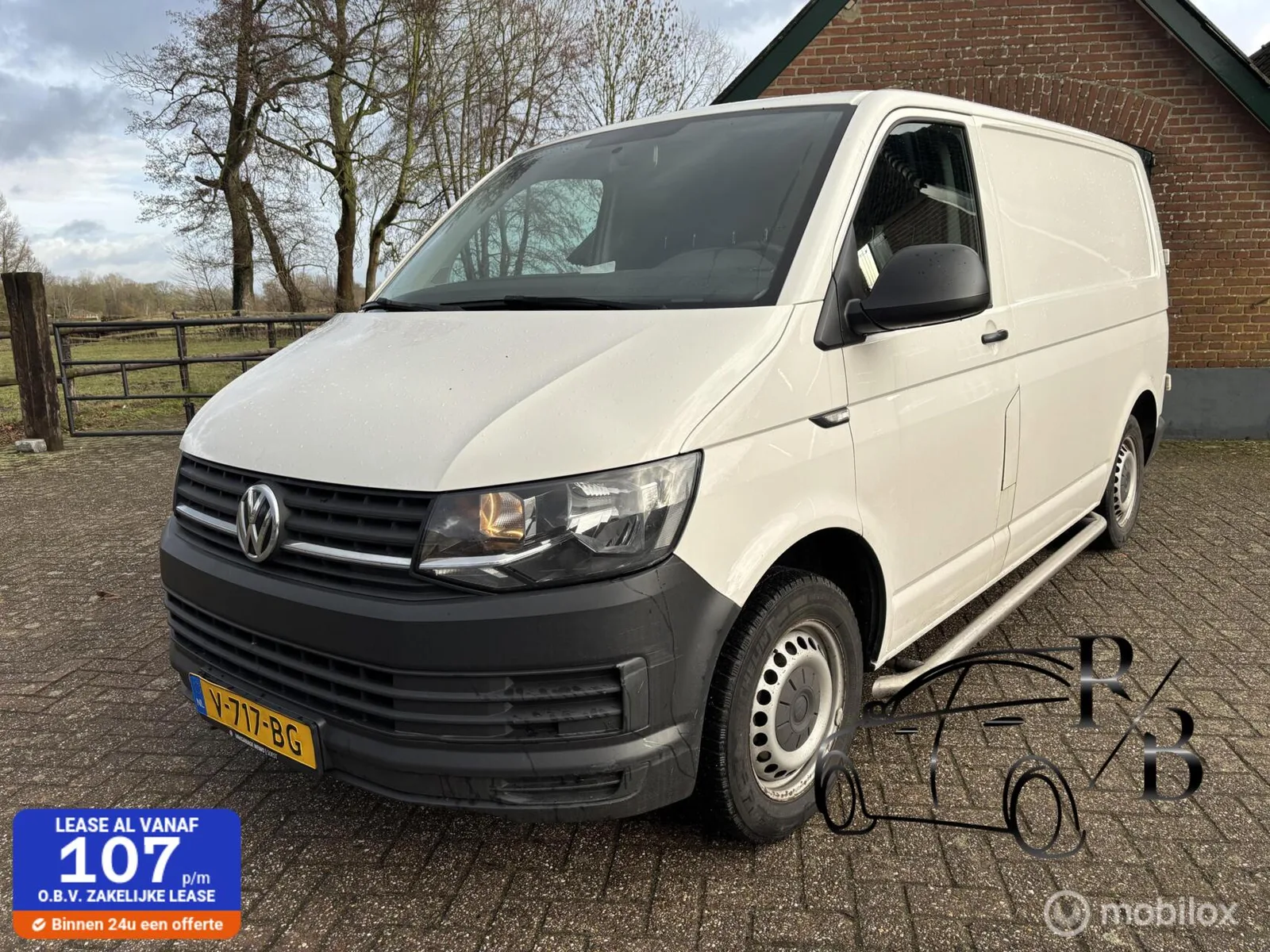 Volkswagen Transporter (2017) — foto 1