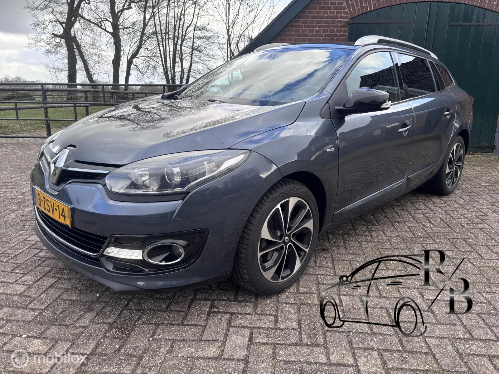 Renault Mégane (2015) — foto 1
