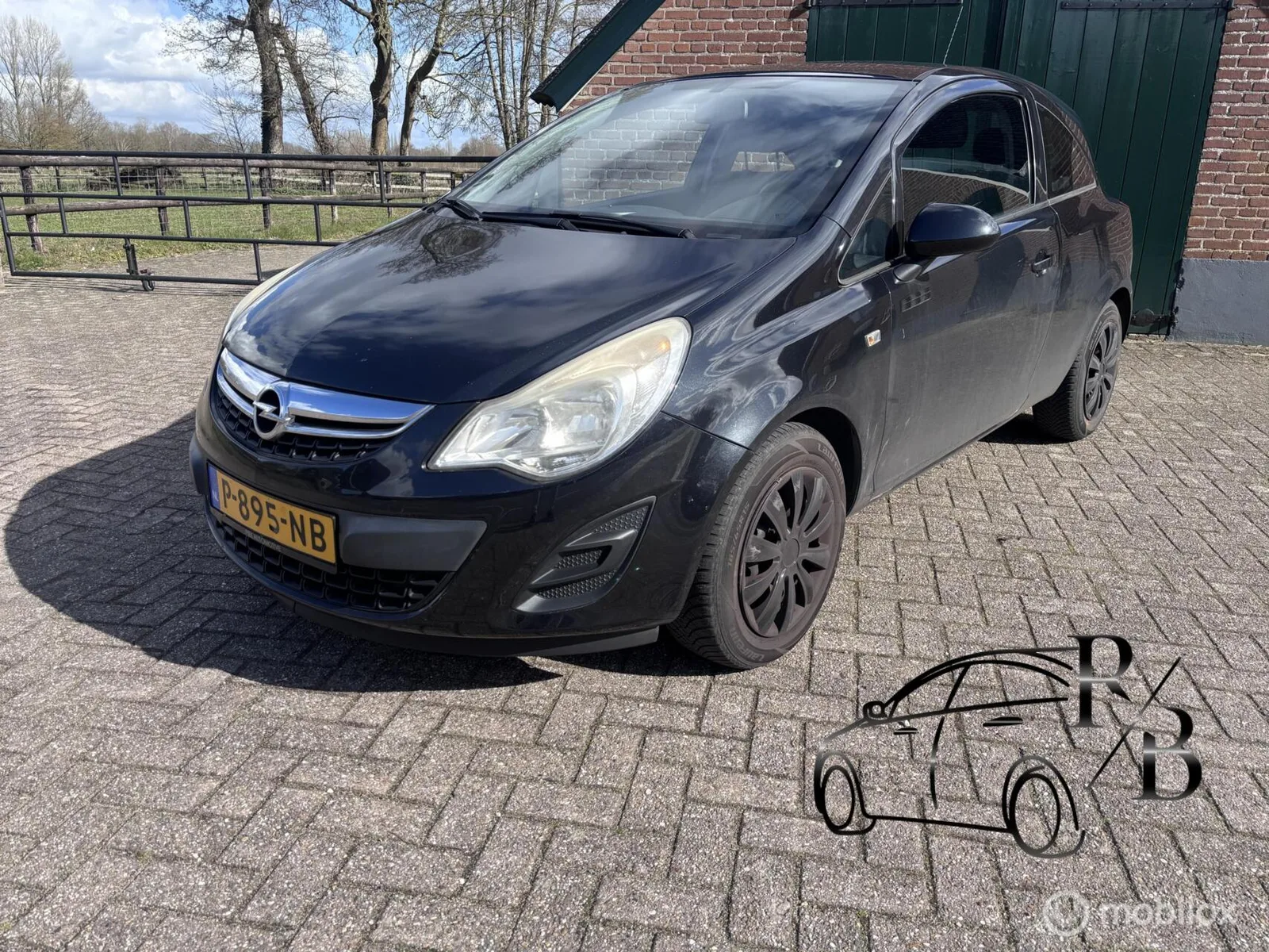 Opel Corsa (2012) — foto 1