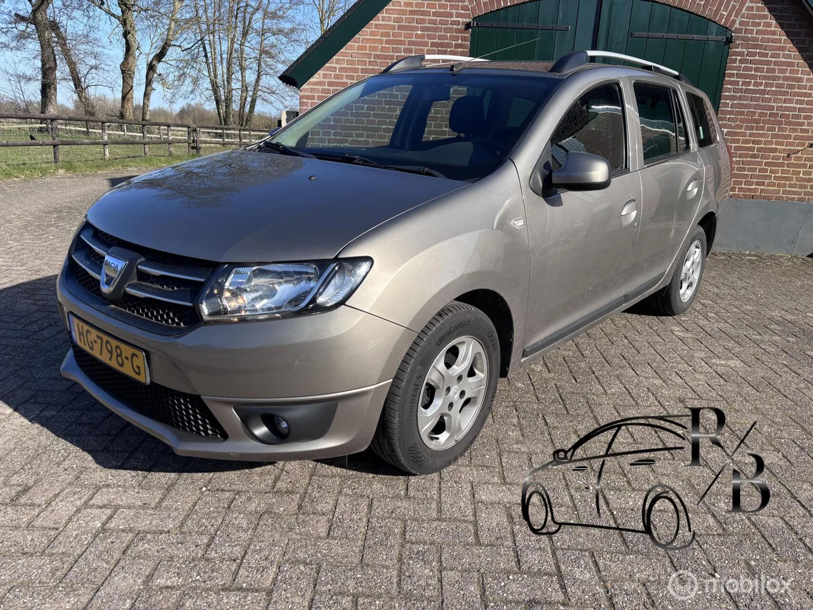 Dacia Logan MCV (2015) — foto 1