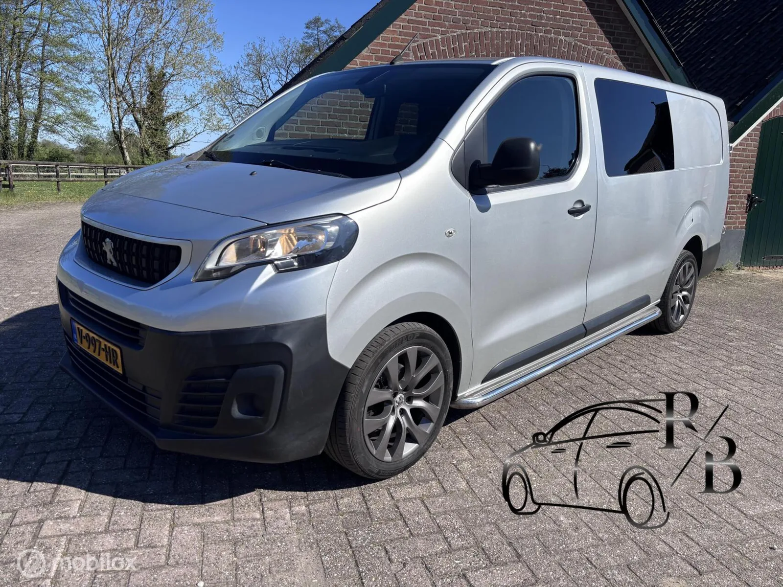 Peugeot Expert (2017) — foto 1