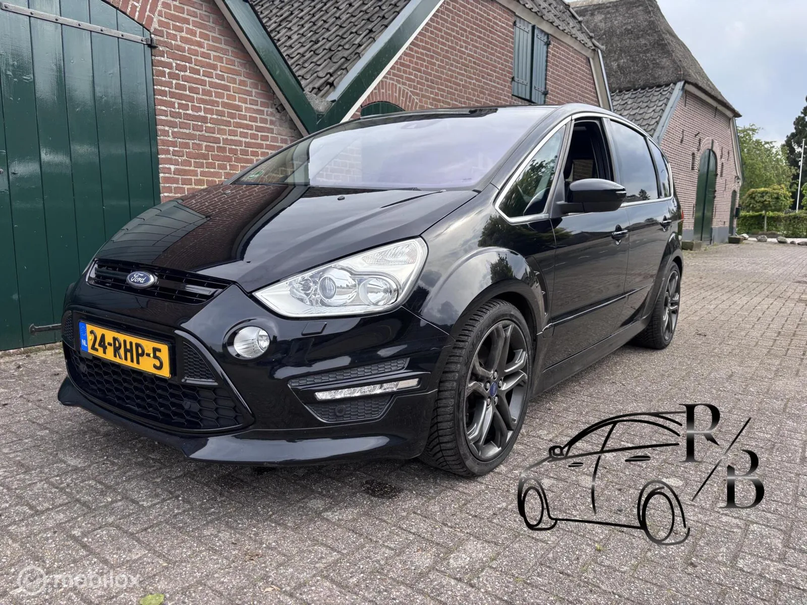 Ford S-Max (2011) — foto 1
