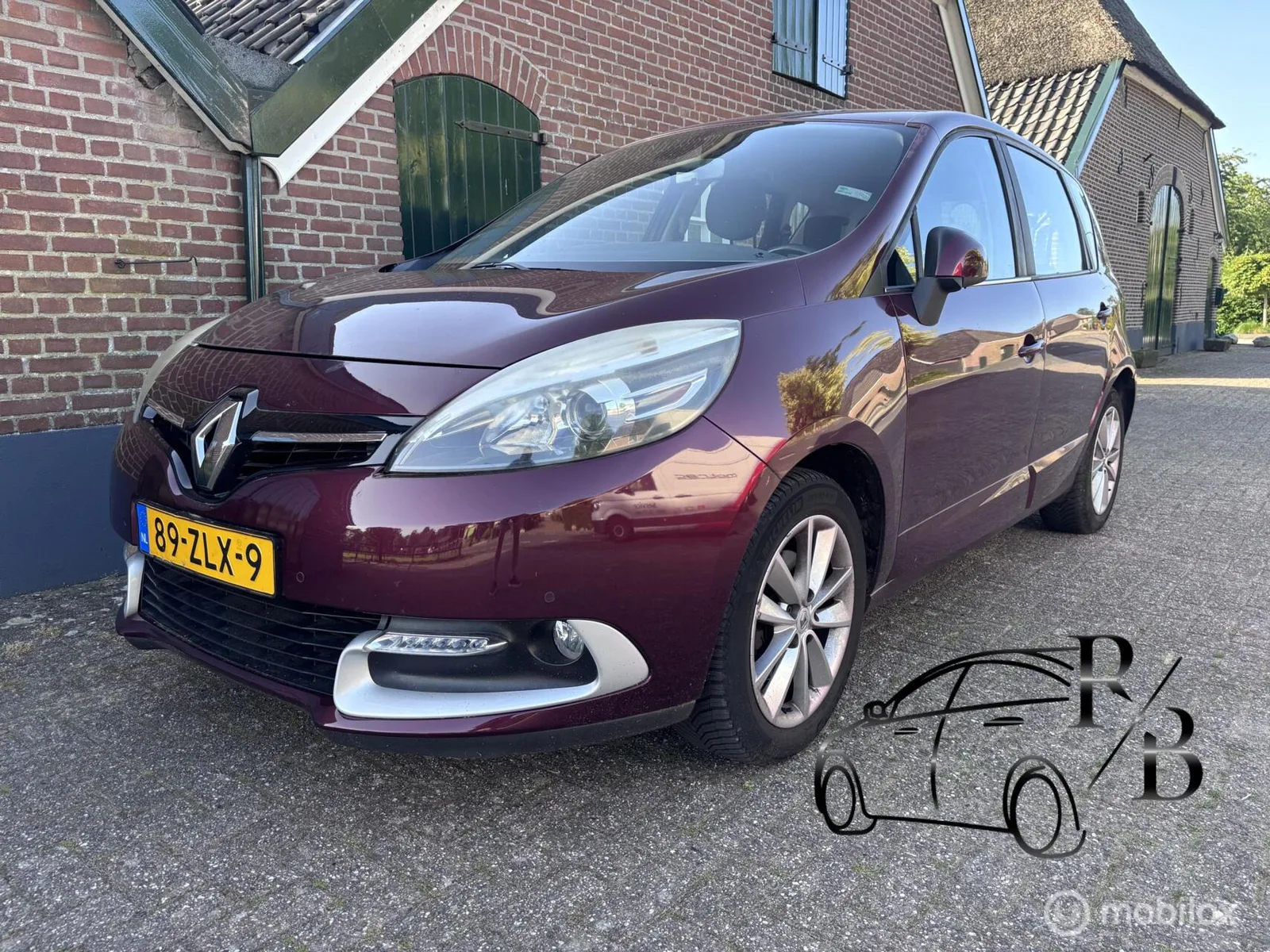 Renault Scénic (2013) — foto 1