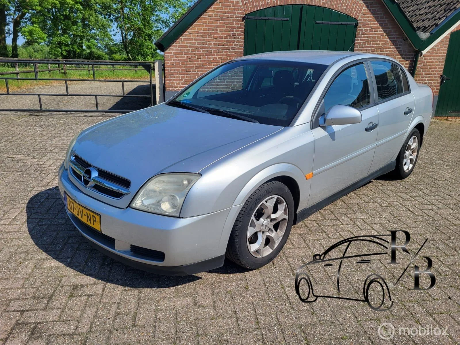 Opel Vectra (2002) — foto 1
