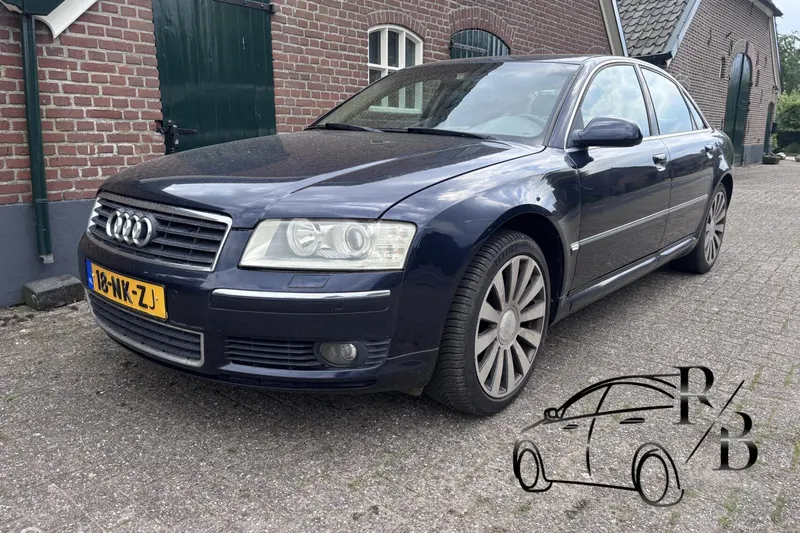 Audi A8 (2003)