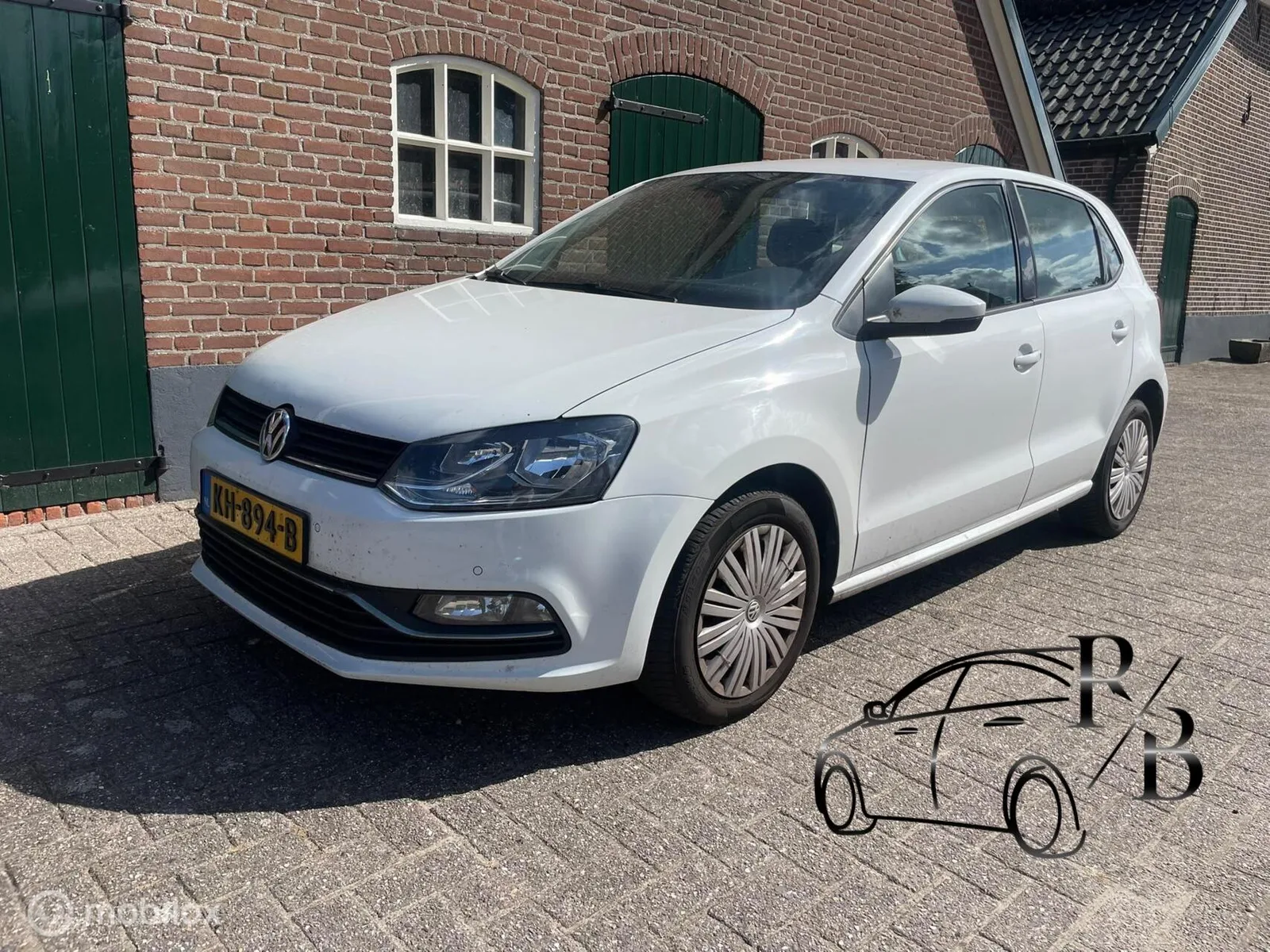 Volkswagen Polo (2016) — foto 1