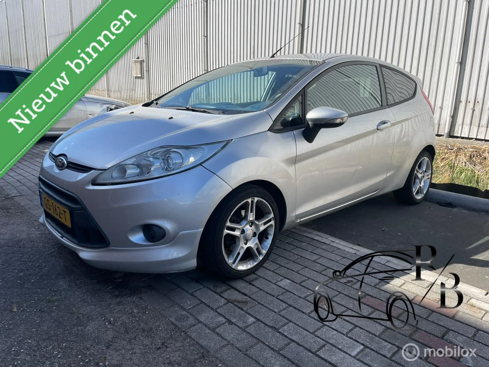 Ford Fiesta (2009) — foto 1