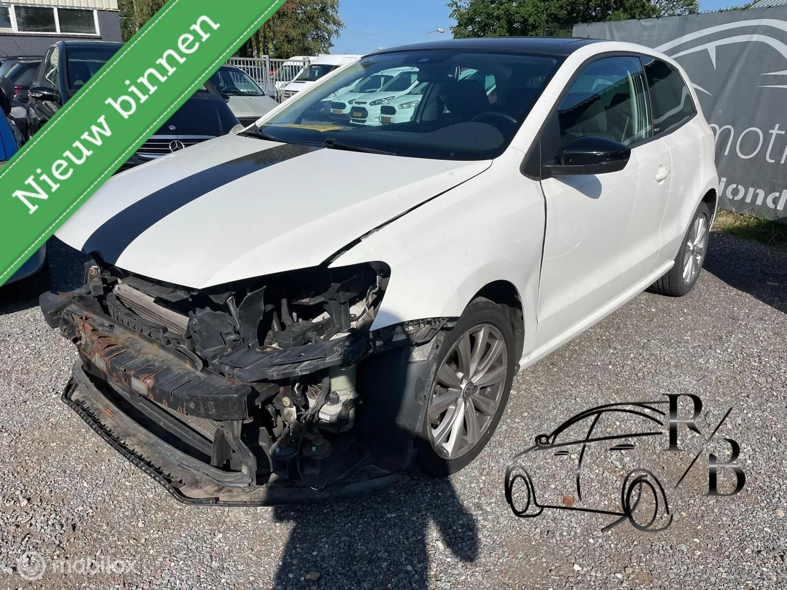Volkswagen Polo (2011) — foto 1