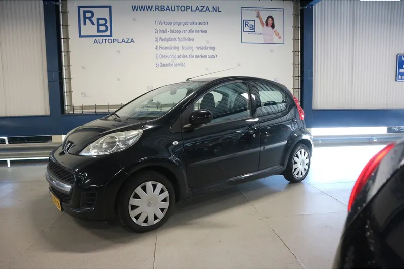 Peugeot 107 (2011)