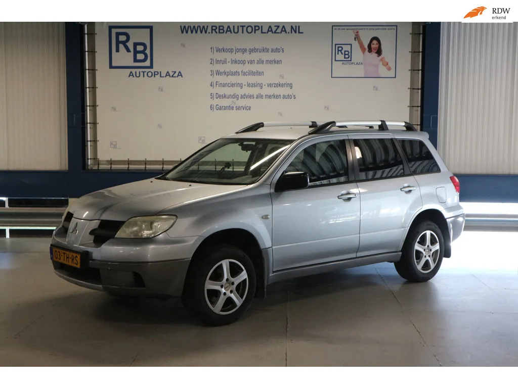 Mitsubishi Outlander (2006) — foto 1