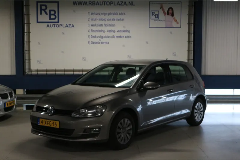 Volkswagen Golf (2014)