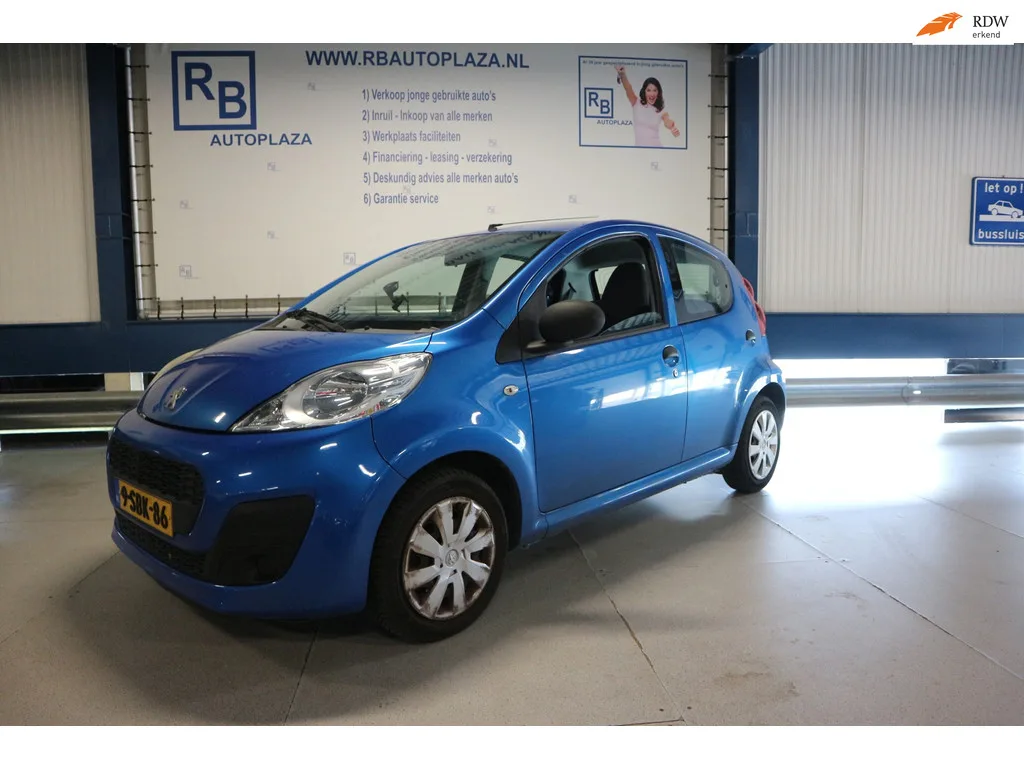 Peugeot 107 (2013) — foto 1