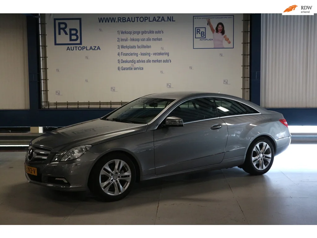 Mercedes-Benz E-Klasse (2010) — foto 1