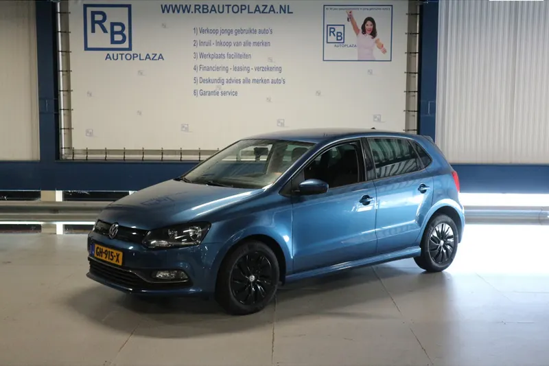 Volkswagen Polo (2015)
