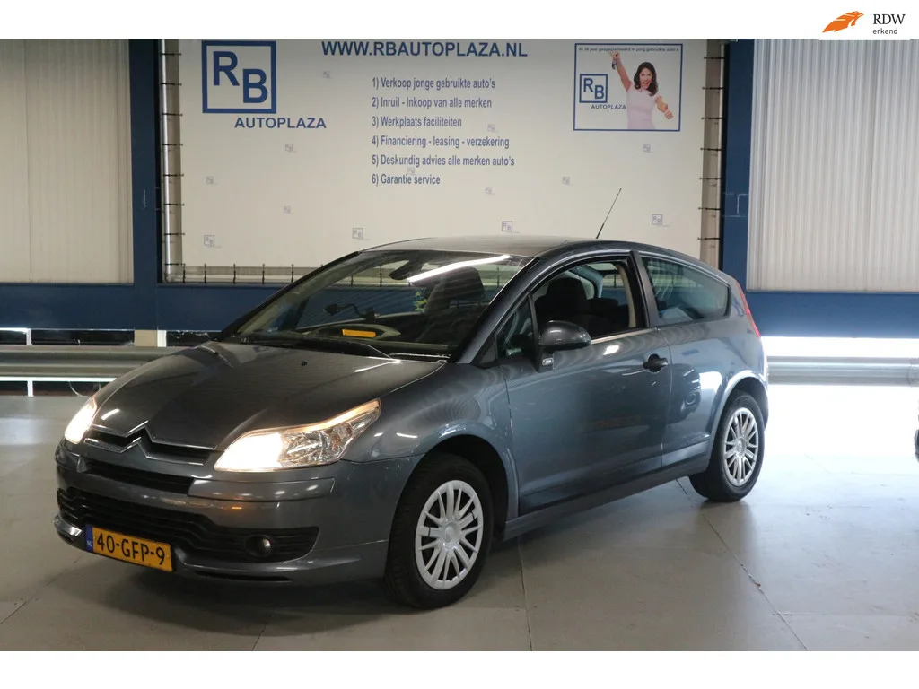 Citroën C4 (2008) — foto 1