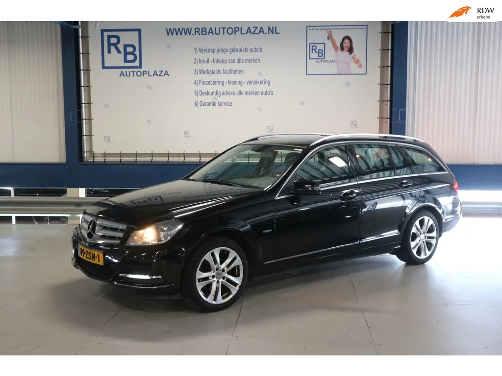 Mercedes-Benz C-Klasse (2012) — foto 1