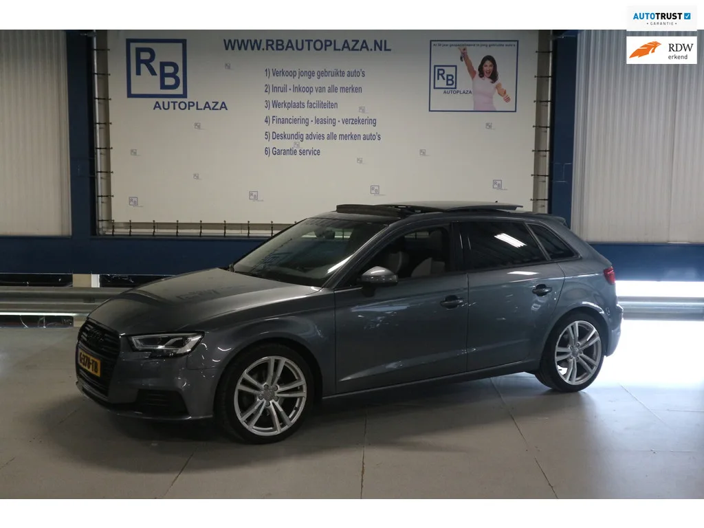 Audi A3 (2019) — foto 1