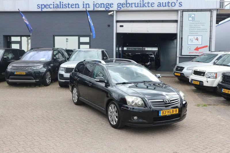 Toyota Avensis (2009)