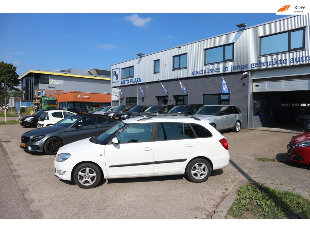 Škoda Fabia (2010) — foto 1