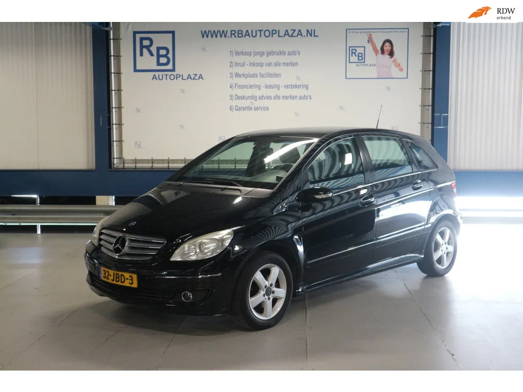 Mercedes-Benz B-Klasse (2008) — foto 1
