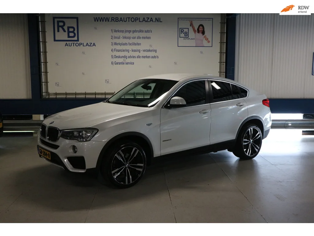 BMW X4 (2015) — foto 1