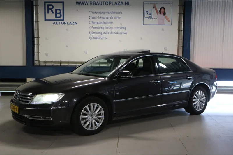 Volkswagen Phaeton (2013)