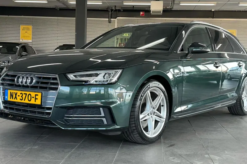 Audi A4 (2017)