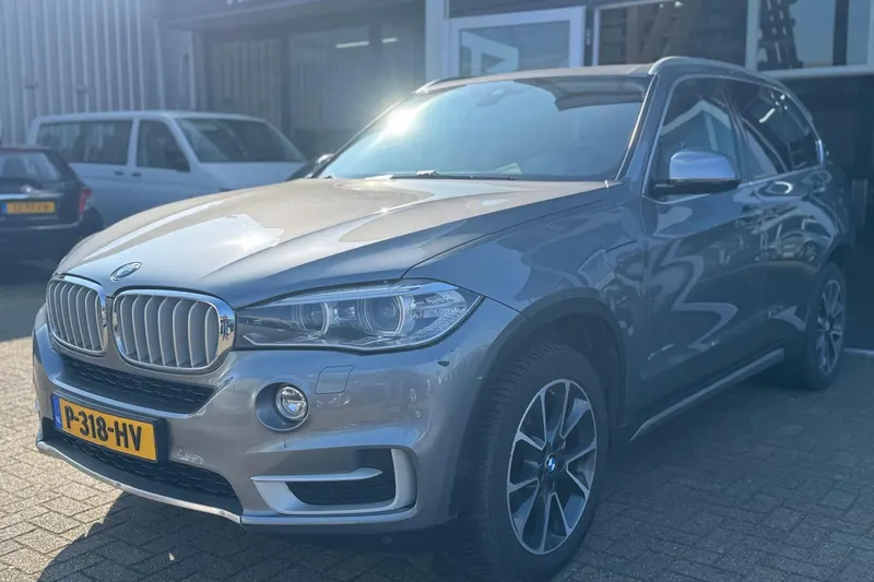 BMW X5 (2016)