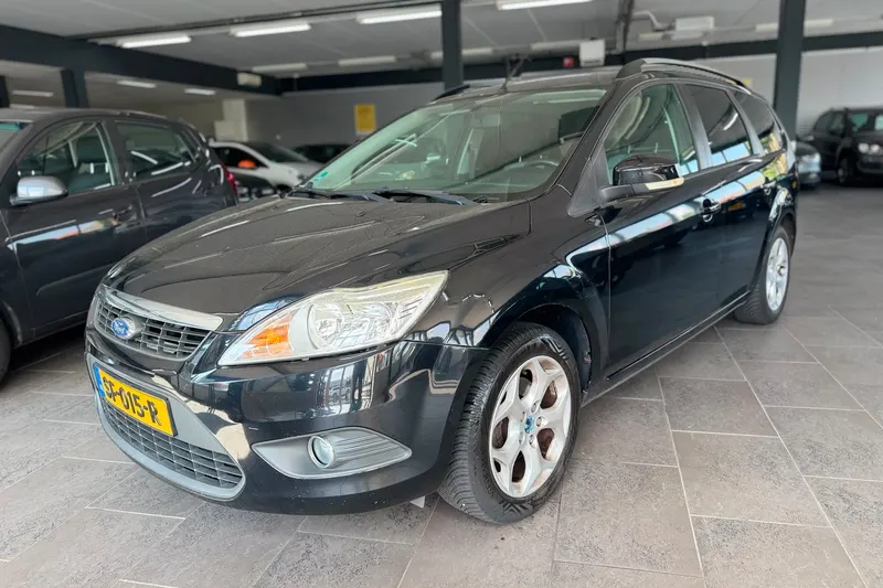 Ford Focus (2010)