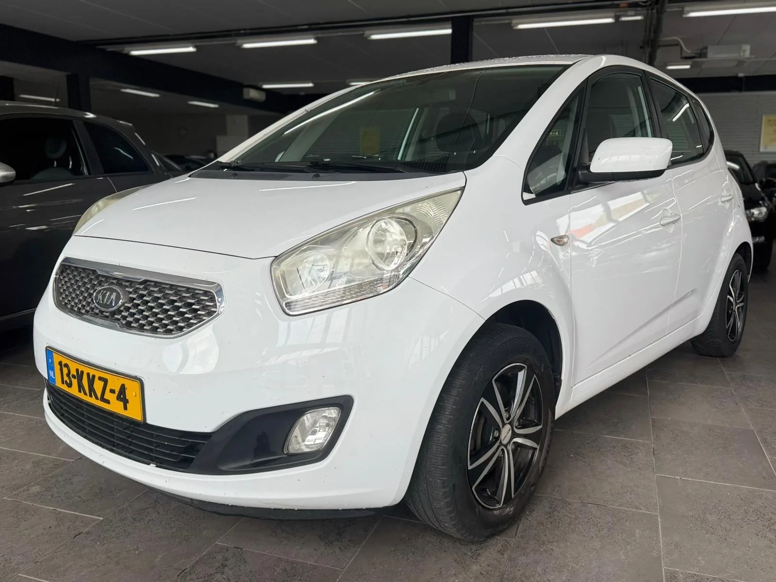 Kia Venga (2010) — foto 1