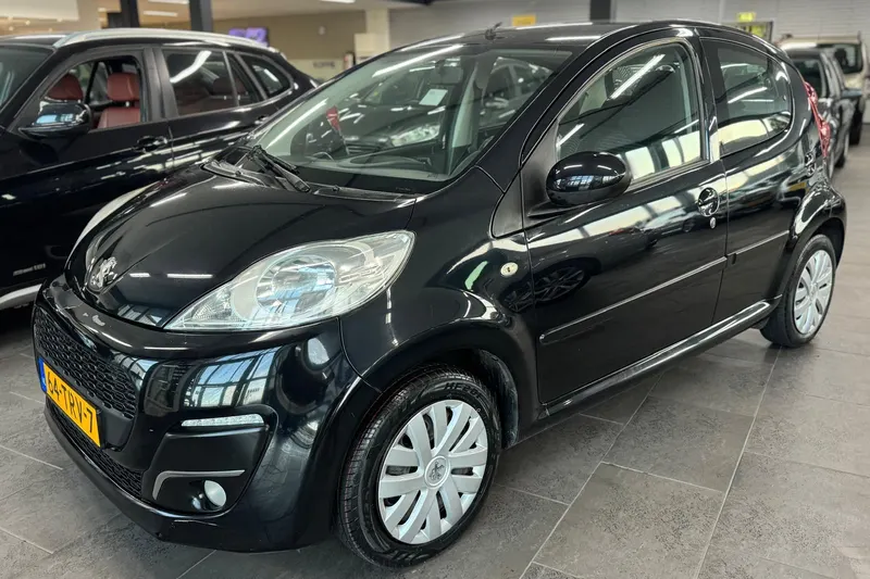 Peugeot 107 (2012)