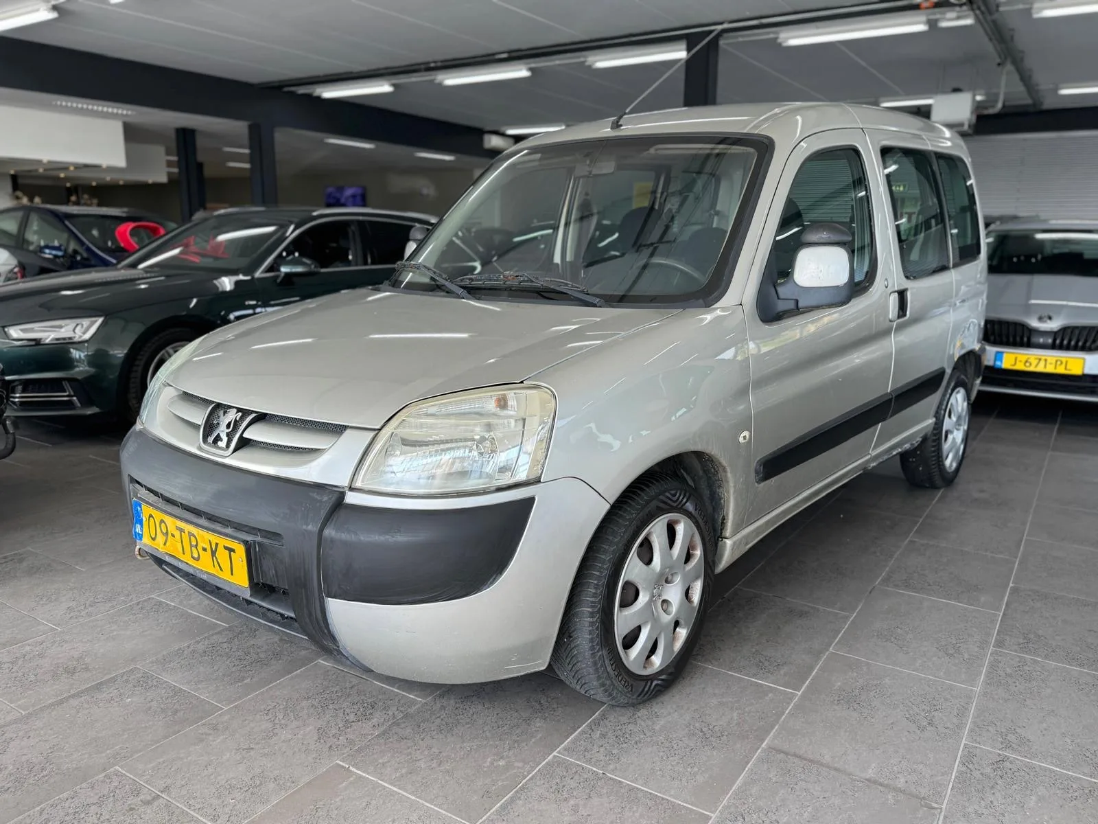 Peugeot Partner (2006) — foto 1