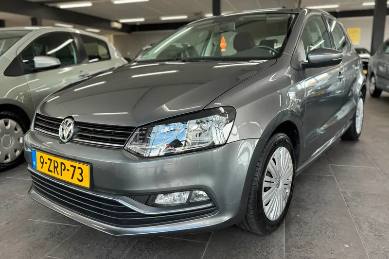 Volkswagen Polo (2015)