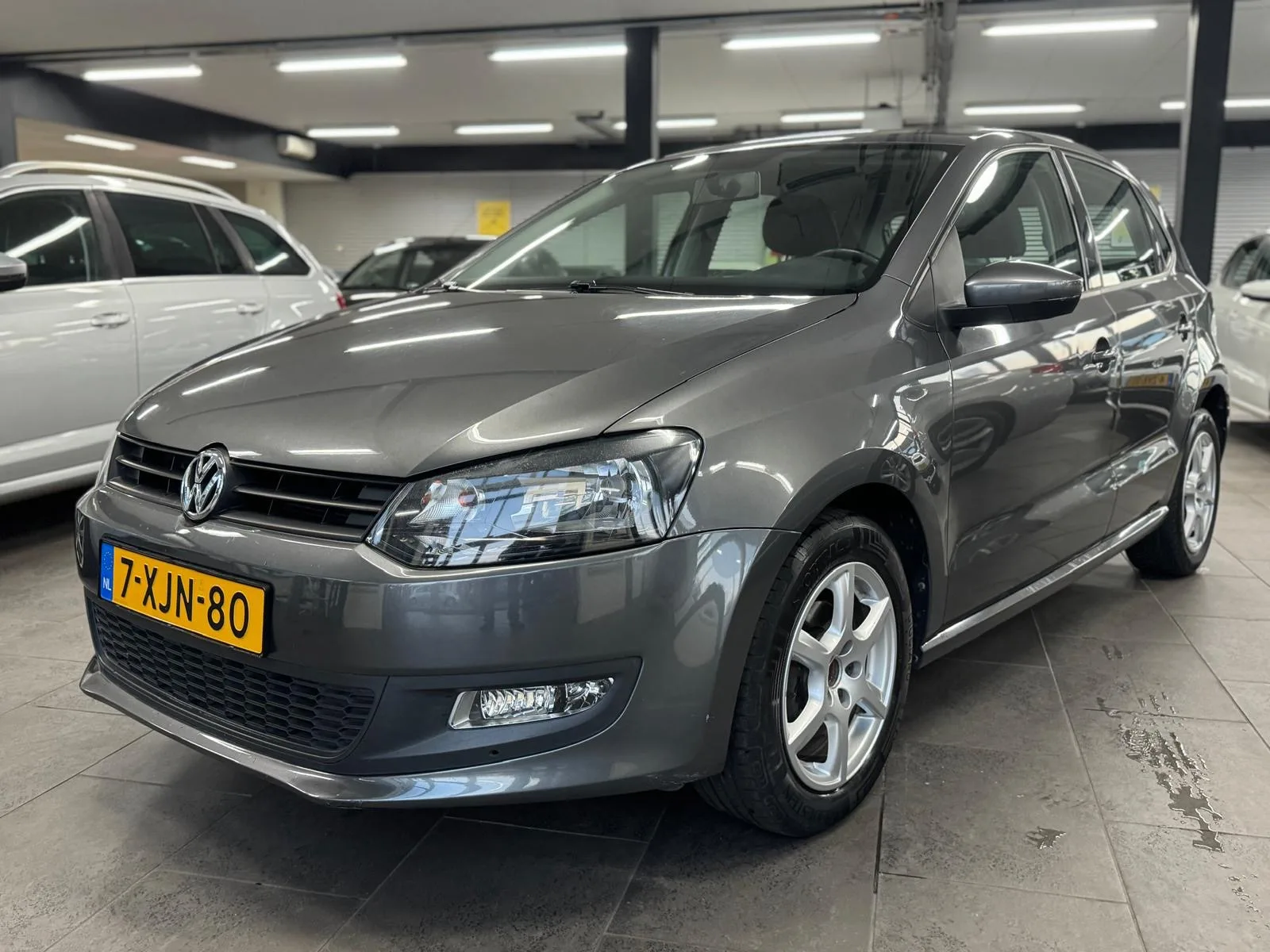 Volkswagen Polo (2012) — foto 1