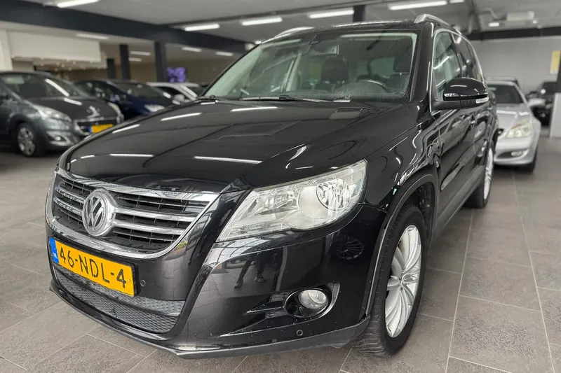 Volkswagen Tiguan (2010)