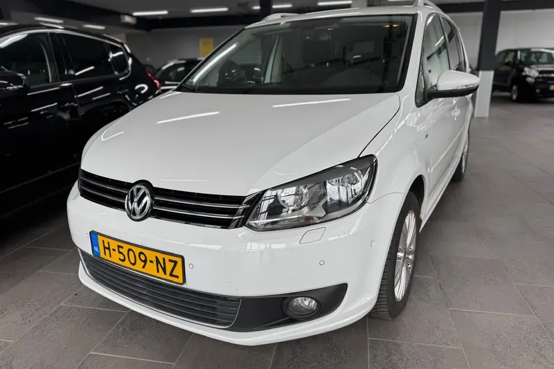 Volkswagen Touran (2014)