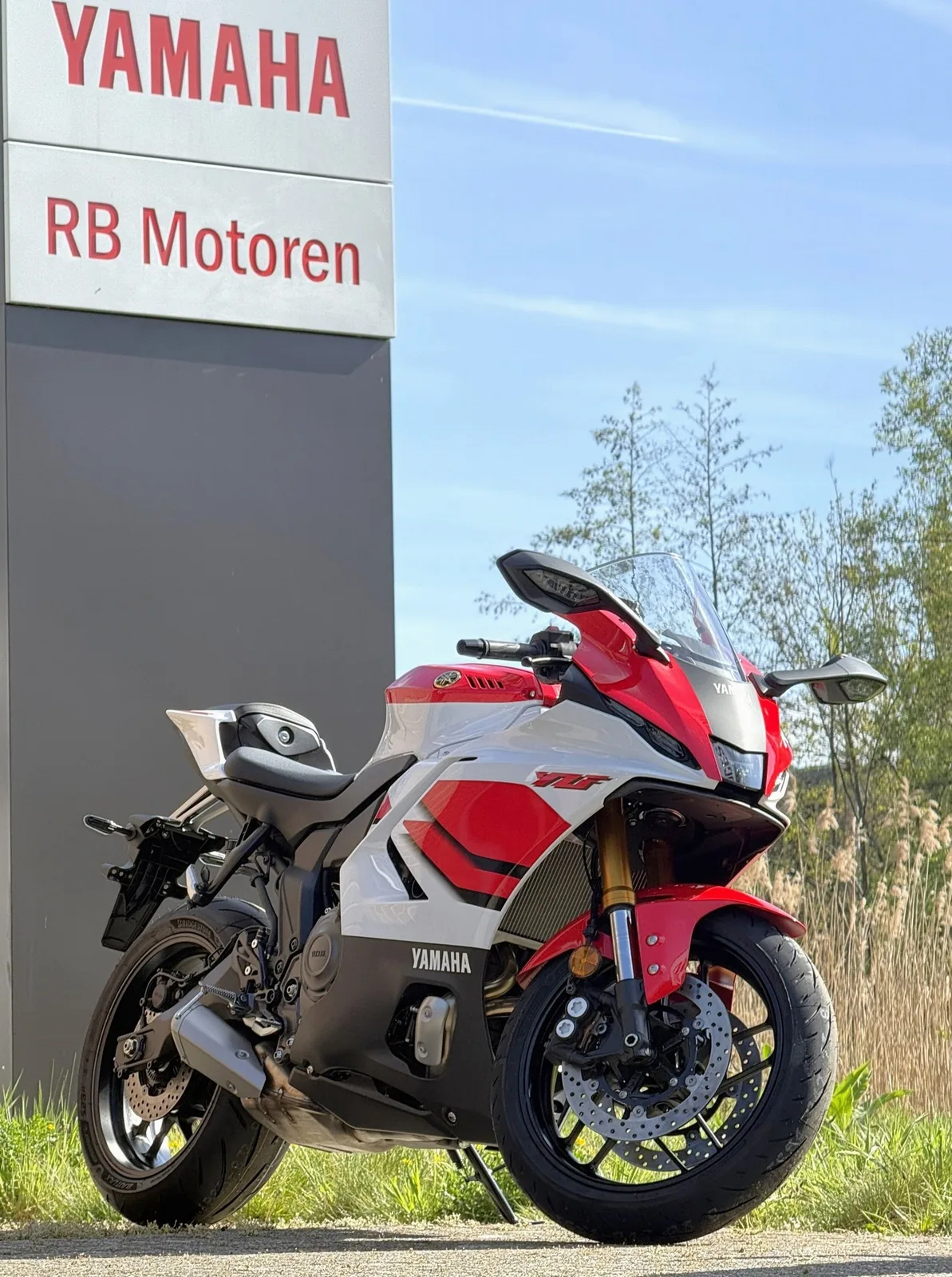 Yamaha YZF-R7 (2026) — foto 1