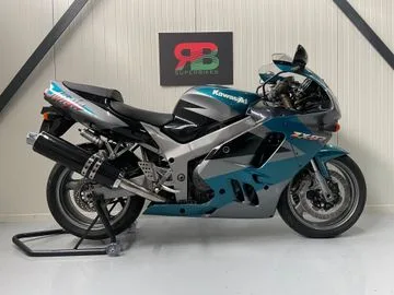 KAWASAKI ZX (1994) — foto 1