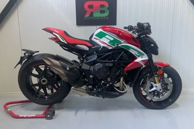 MV Agusta Dragster 800RC (2026)