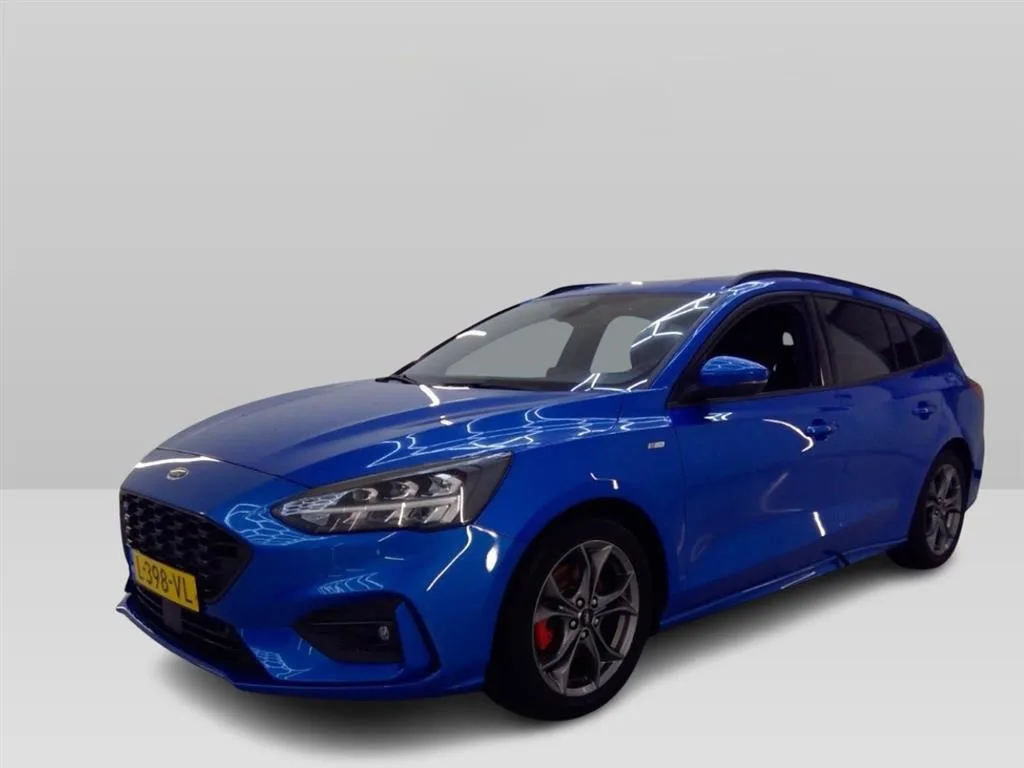 Ford Focus (2021) — foto 1