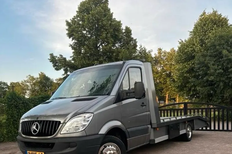 Mercedes-Benz Sprinter (2012)