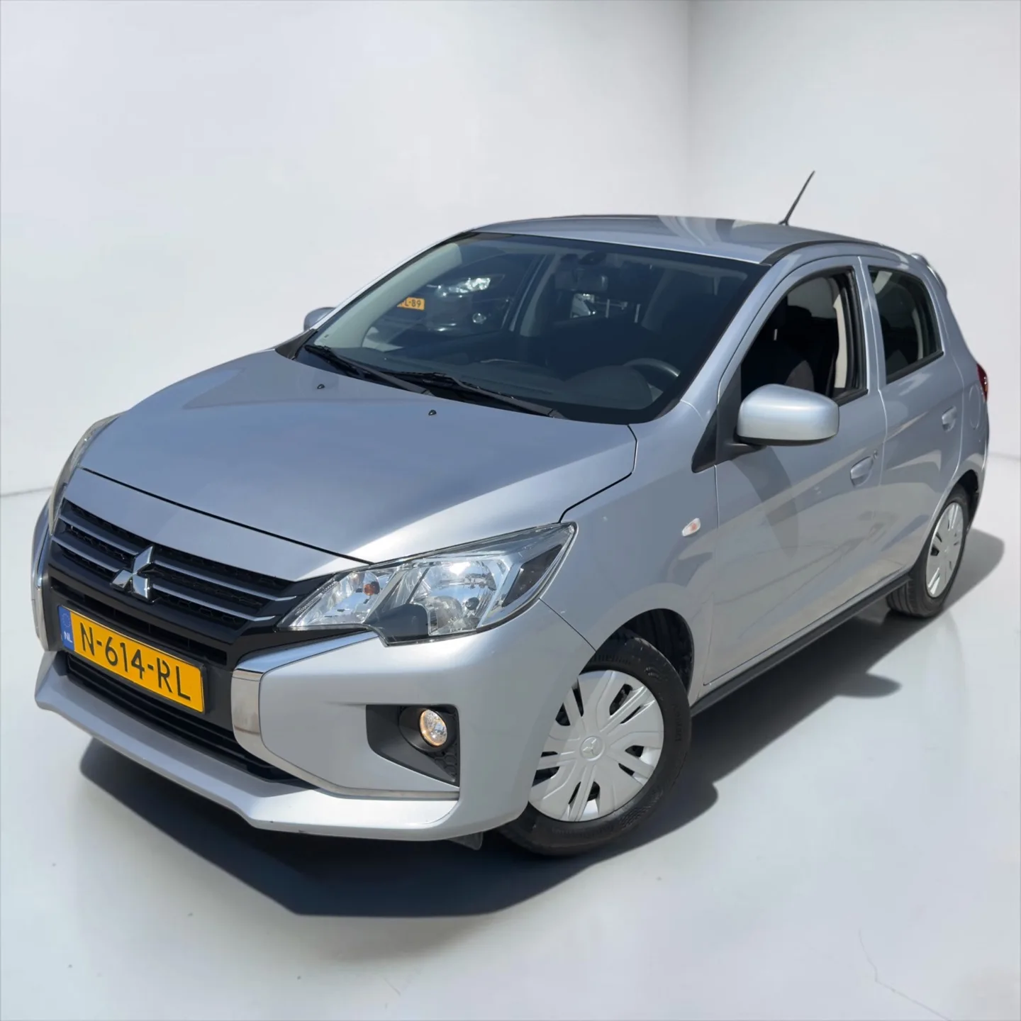 Mitsubishi Space Star (2021) — foto 1