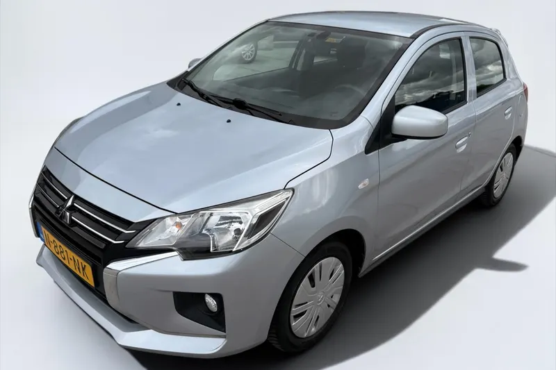 Mitsubishi Space Star (2021)