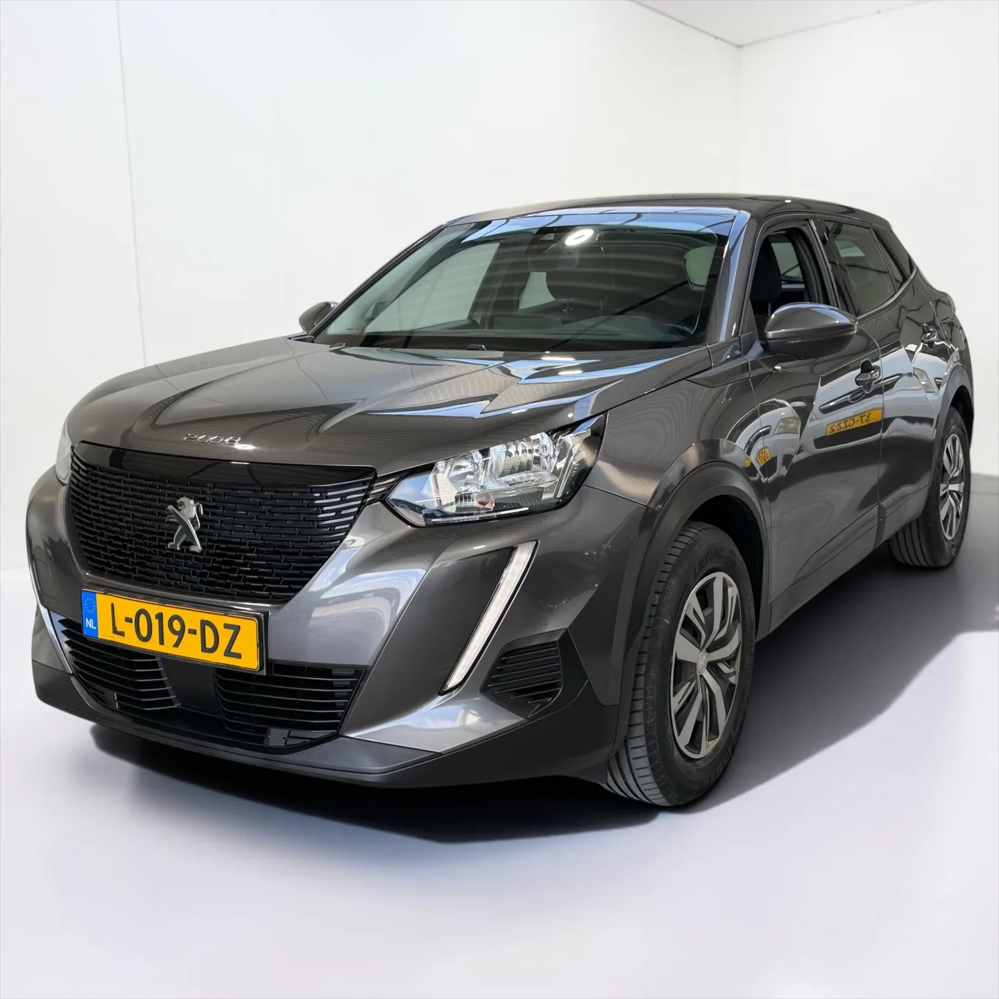 Peugeot 2008 (2021) — foto 1